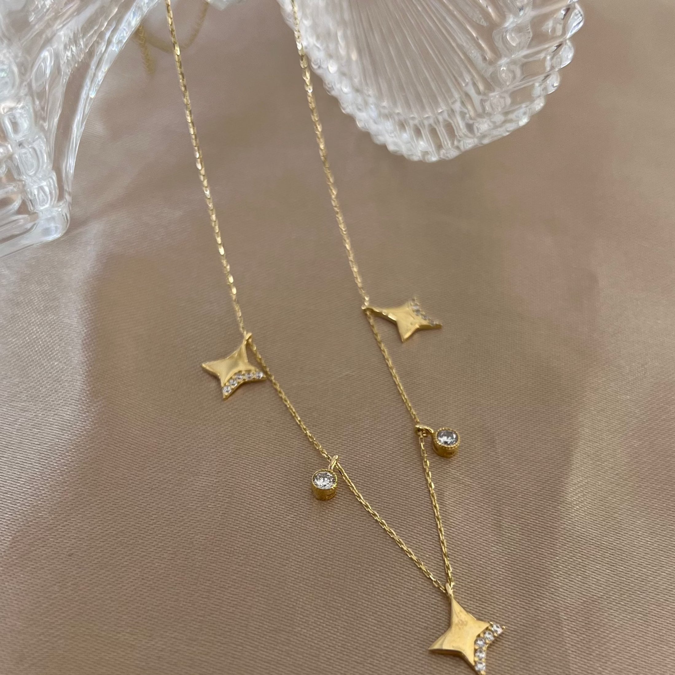 YILDIZLAR GEÇİTİ X HAYALET KOLYE